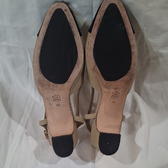 Vaneli Women's Cream and Black Heels Elegant Design Size 7 - Picture 8 of 10